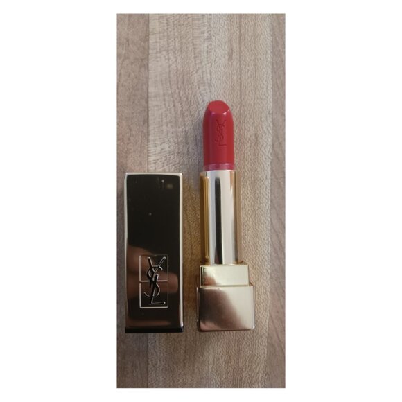 YSL Rouge Pur Couture Caring Satin Lipstick with Ceramides - Picture 3 of 3
